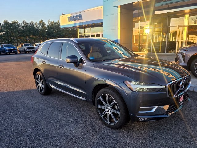 Used 2021 Gray Volvo T5 Inscription image 1