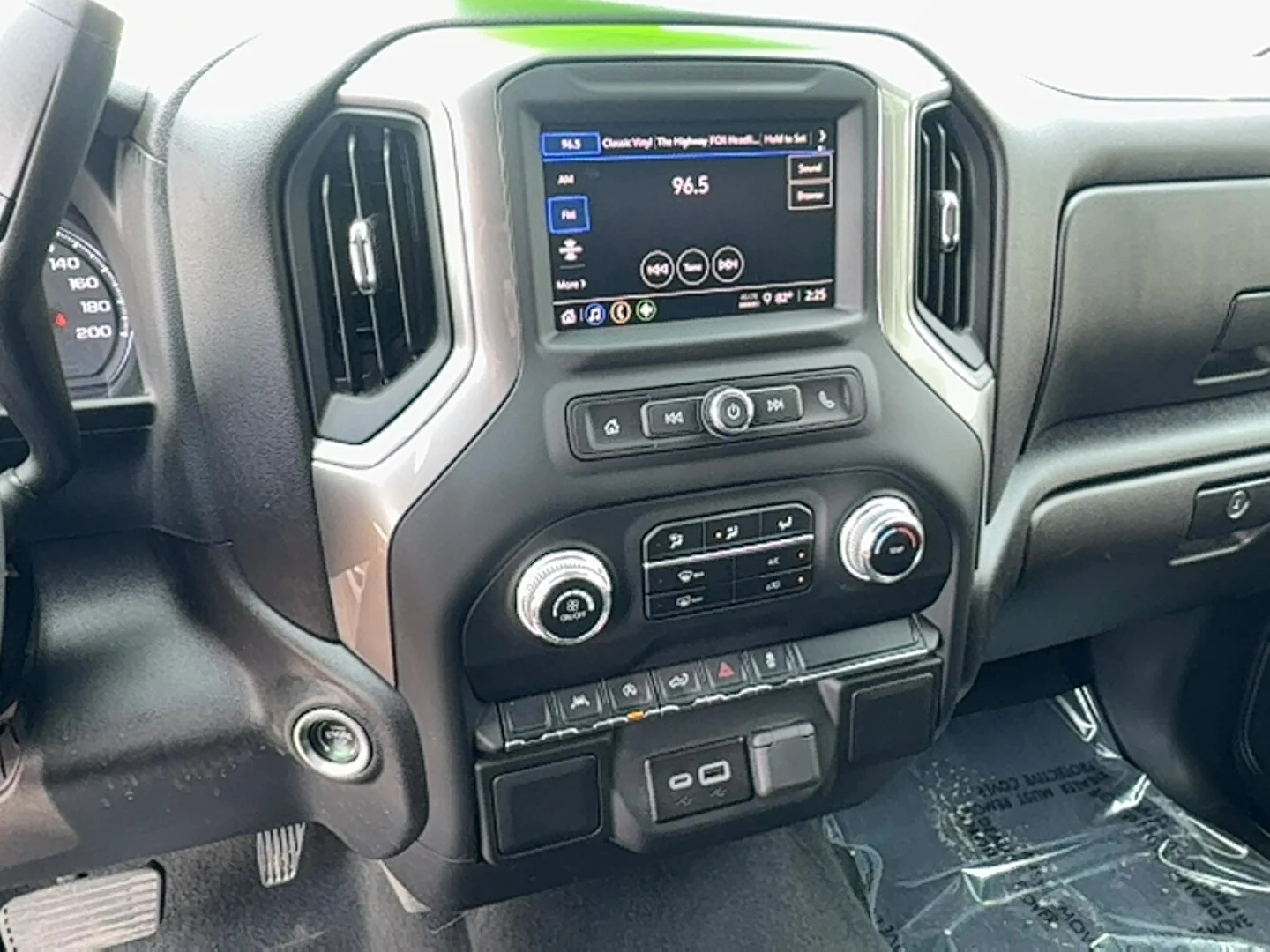 Used 2024 White GMC Pro image 16
