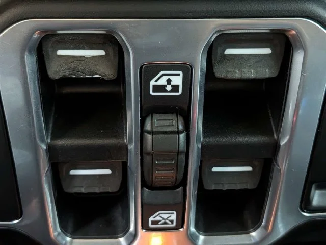 Used 2021 Silver Jeep Unlimited Sahara High Altitude image 23