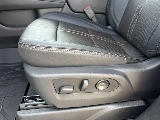 2026 Chevrolet Tahoe High Country - Photo 13