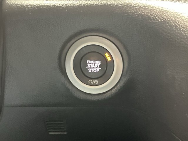 2025 Chrysler Pacifica Select - Photo 20
