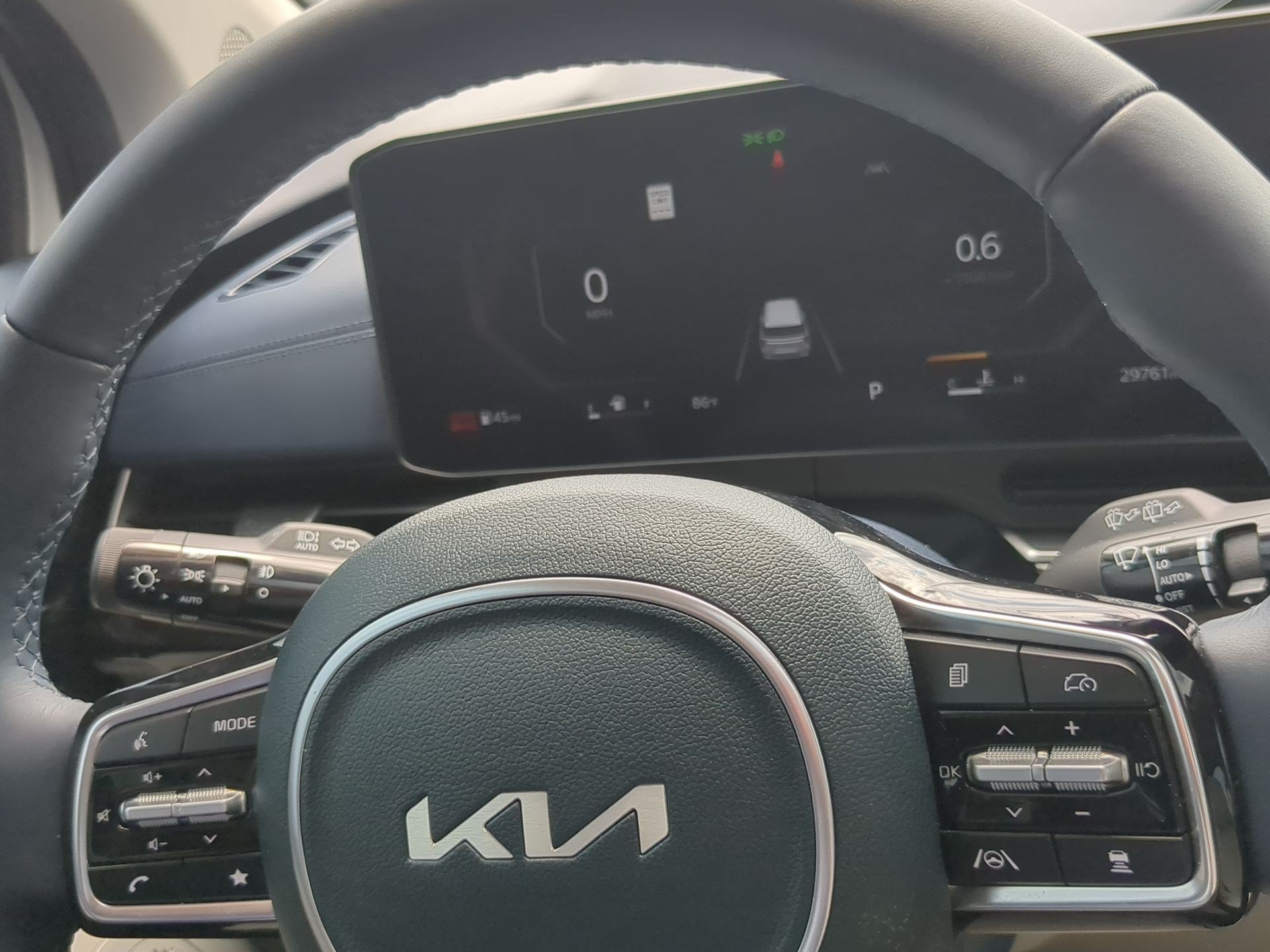 2025 Kia Carnival SX Prestige - Photo 13