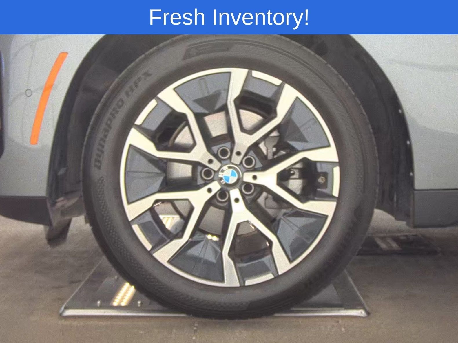 Certified Used 2025 Skyscraper Grey Metallic BMW 30 xDrive image 9