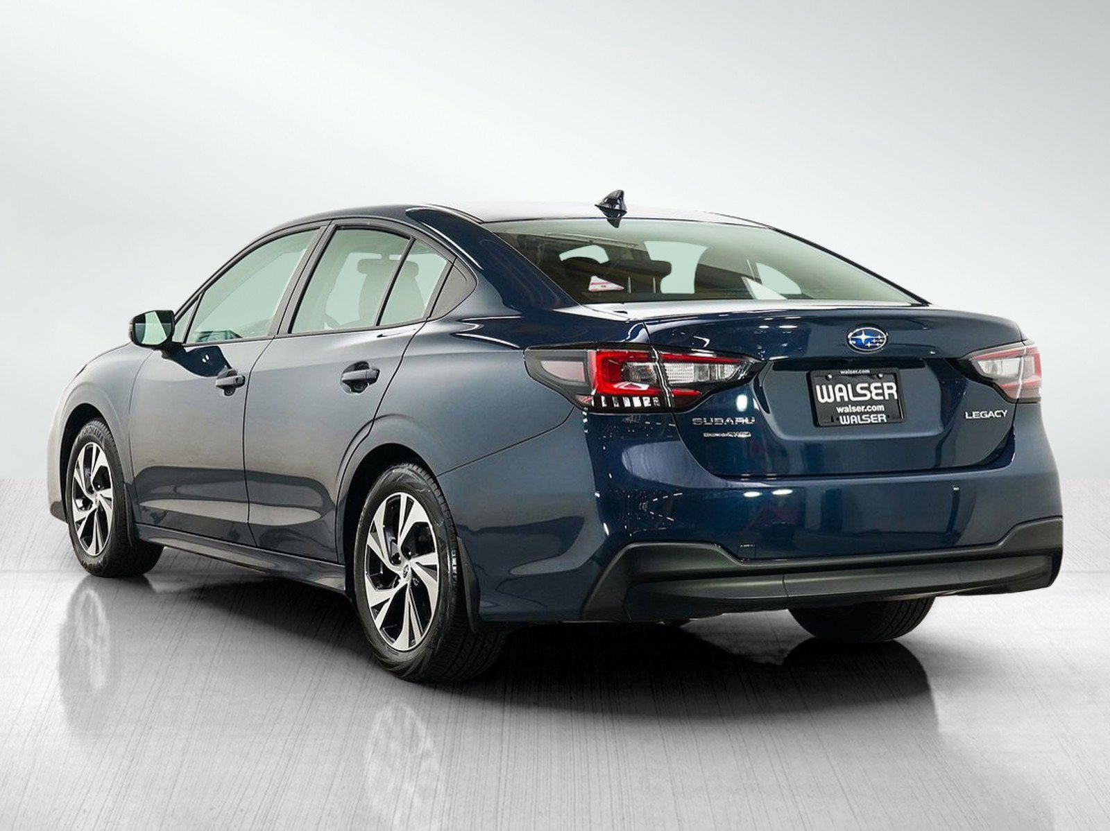 Used 2023 Cosmic Blue Pearl Subaru Premium image 3