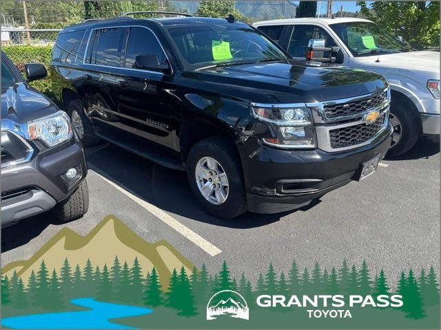 2018 Chevrolet Suburban 4WD 1500 LT's photo