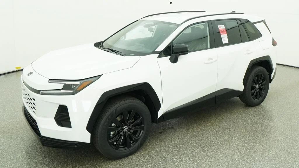 2026 Toyota RAV4 SE AWD's photo