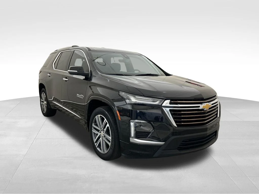 Used 2023 Black Chevrolet High Country image 8