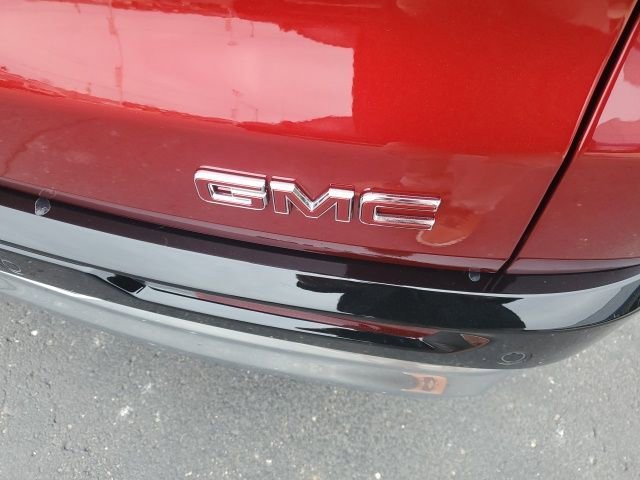 2025 GMC Acadia Denali - Photo 19