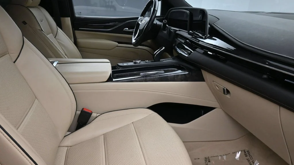 Used 2023 White Cadillac Premium Luxury image 2