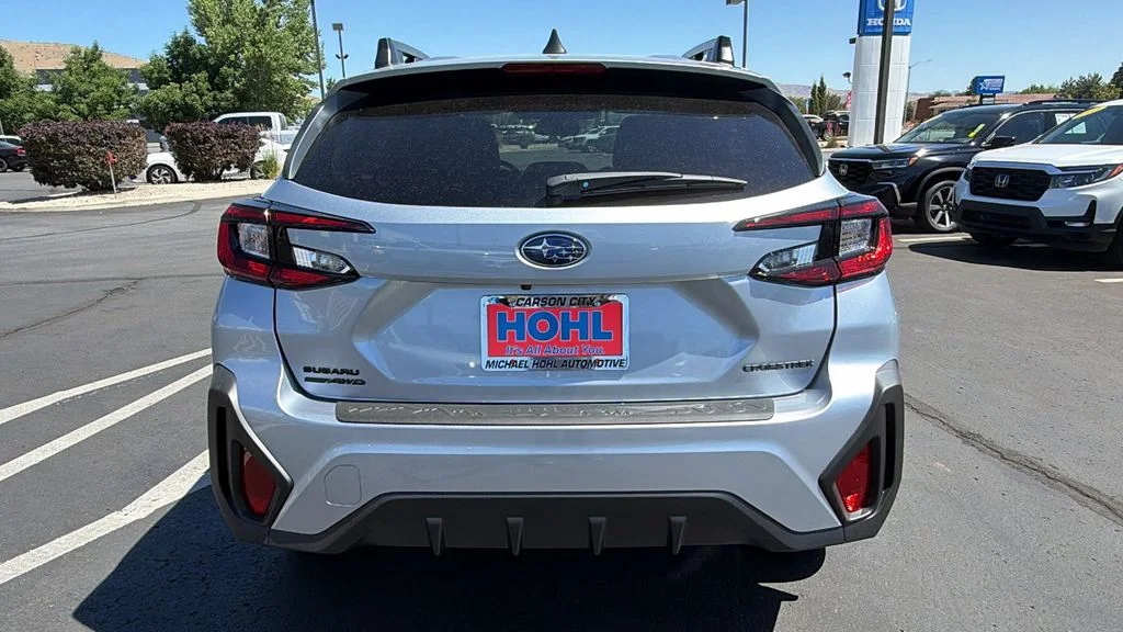 New 2026 ICE SILVER METALLIC Subaru Premium image 4