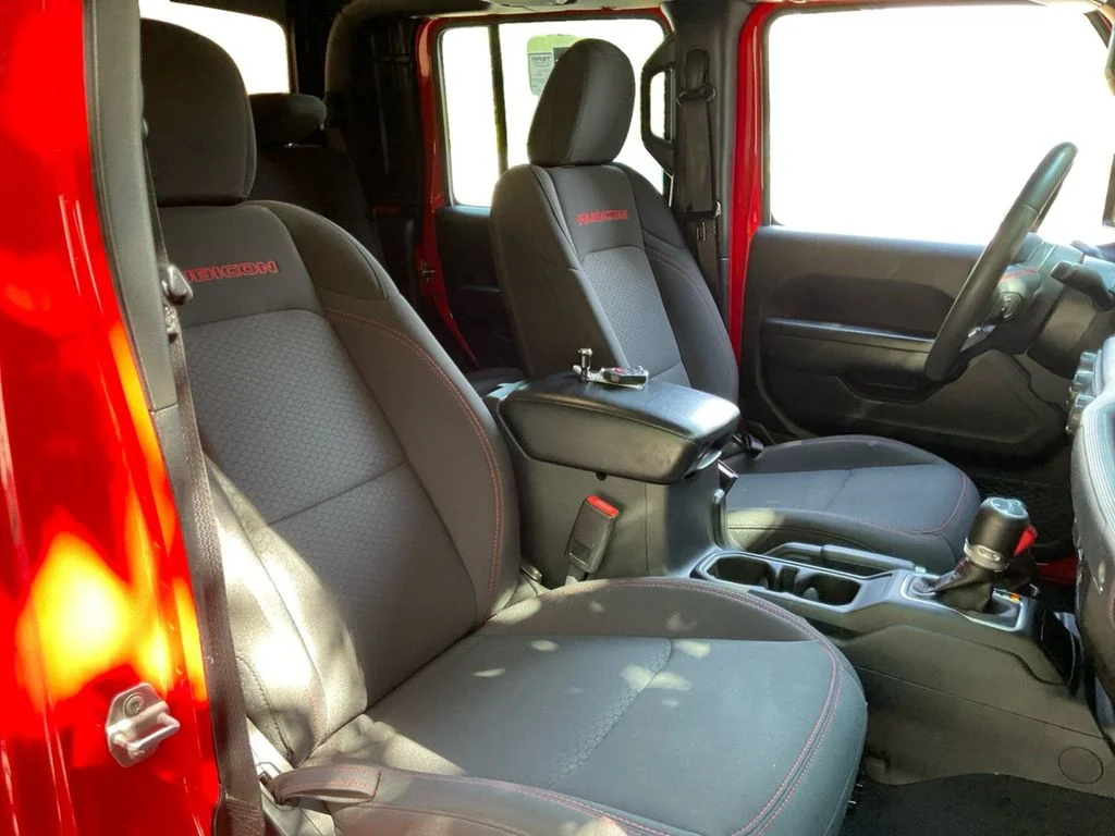 Used 2023 Red Jeep Rubicon image 27