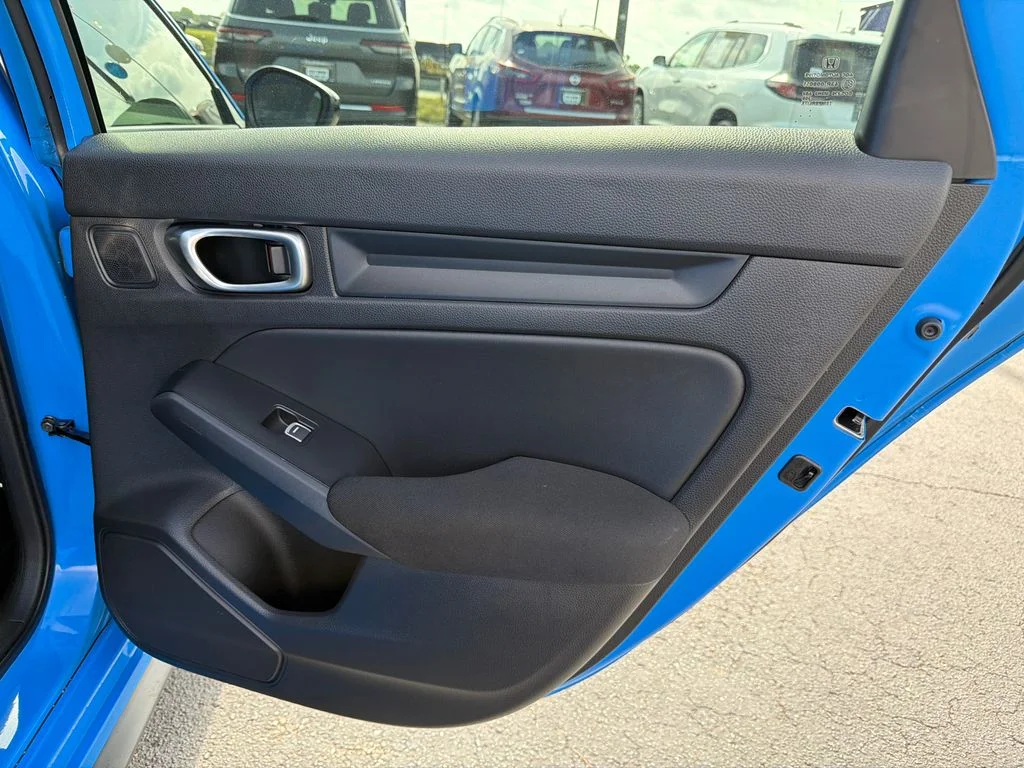 Used 2023 Blue Honda Sport image 16