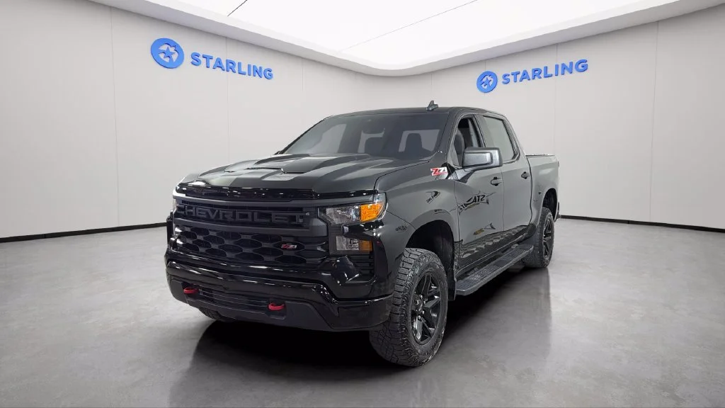 Used 2024 Black Chevrolet Custom Trail Boss image 17