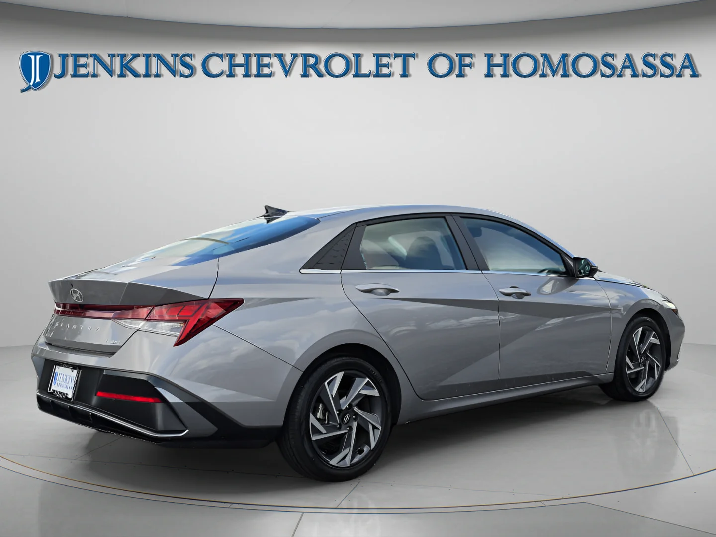 Used 2025 Fluid Metal Hyundai Limited image 4