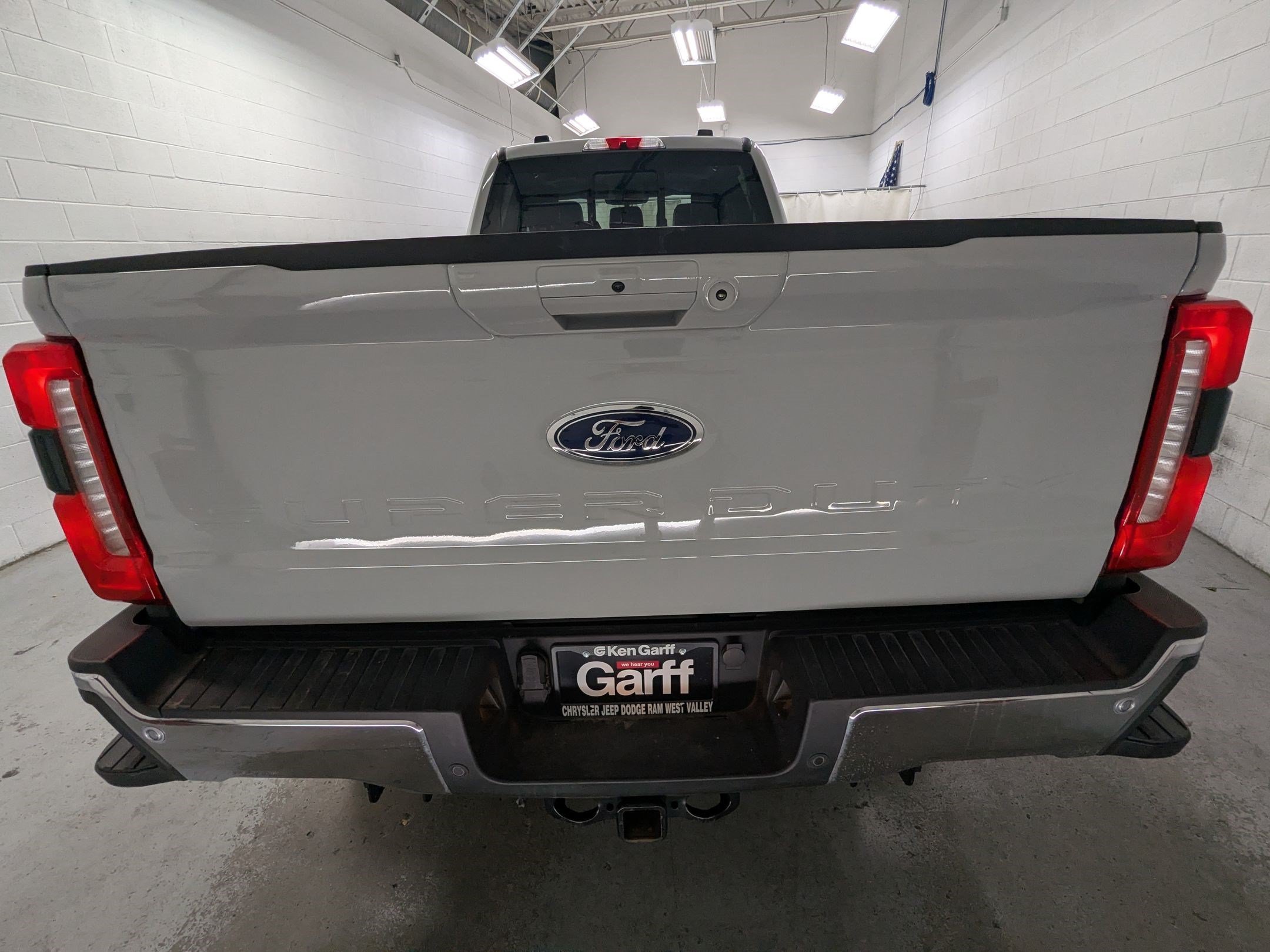 Used 2026 Avalanche Ford LARIAT image 5