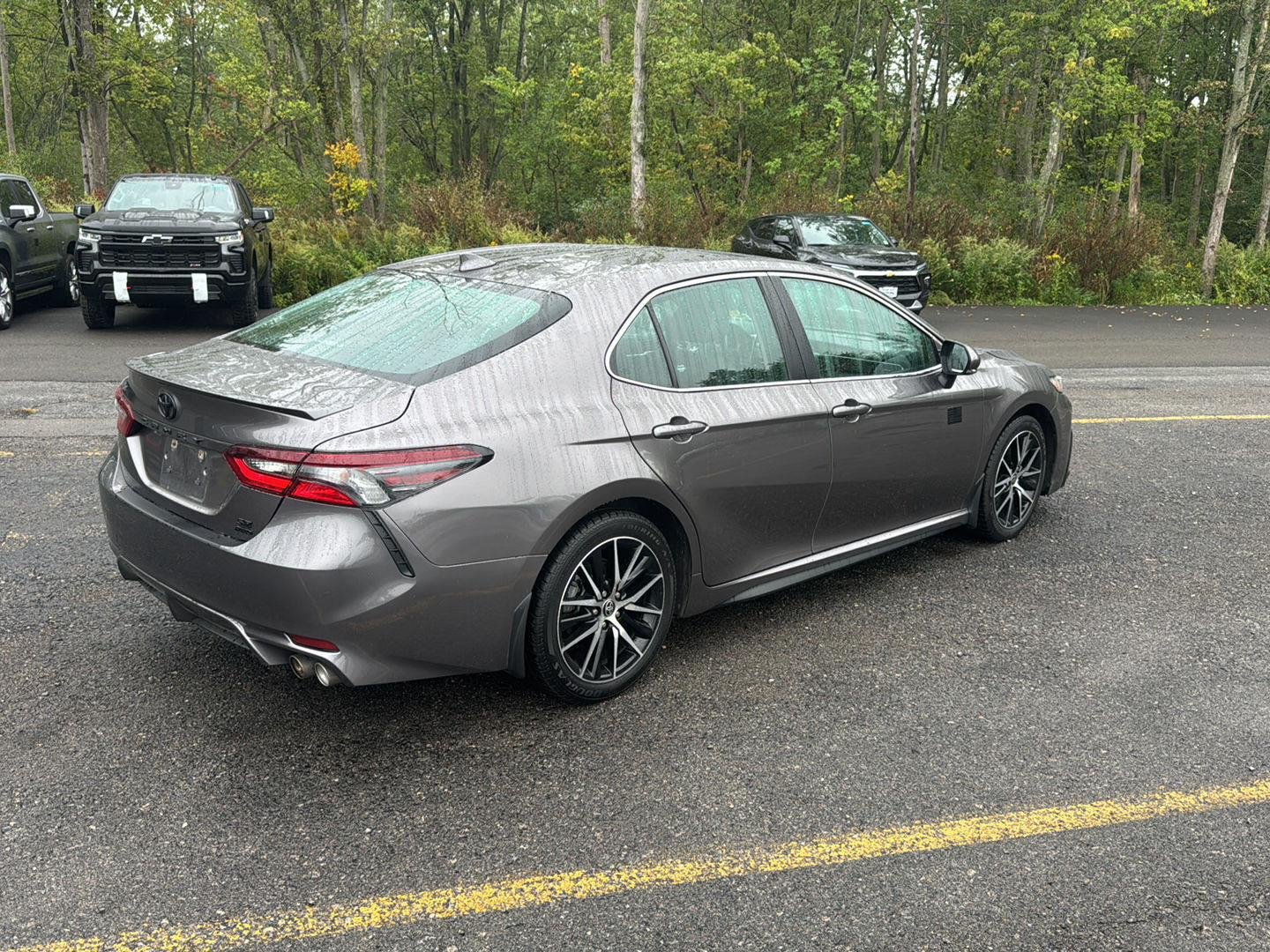 Used 2024 Predawn Gray Mica Toyota SE image 9