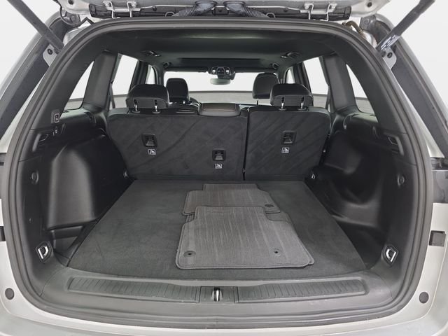 Used 2024 Silver Jeep Altitude X image 32