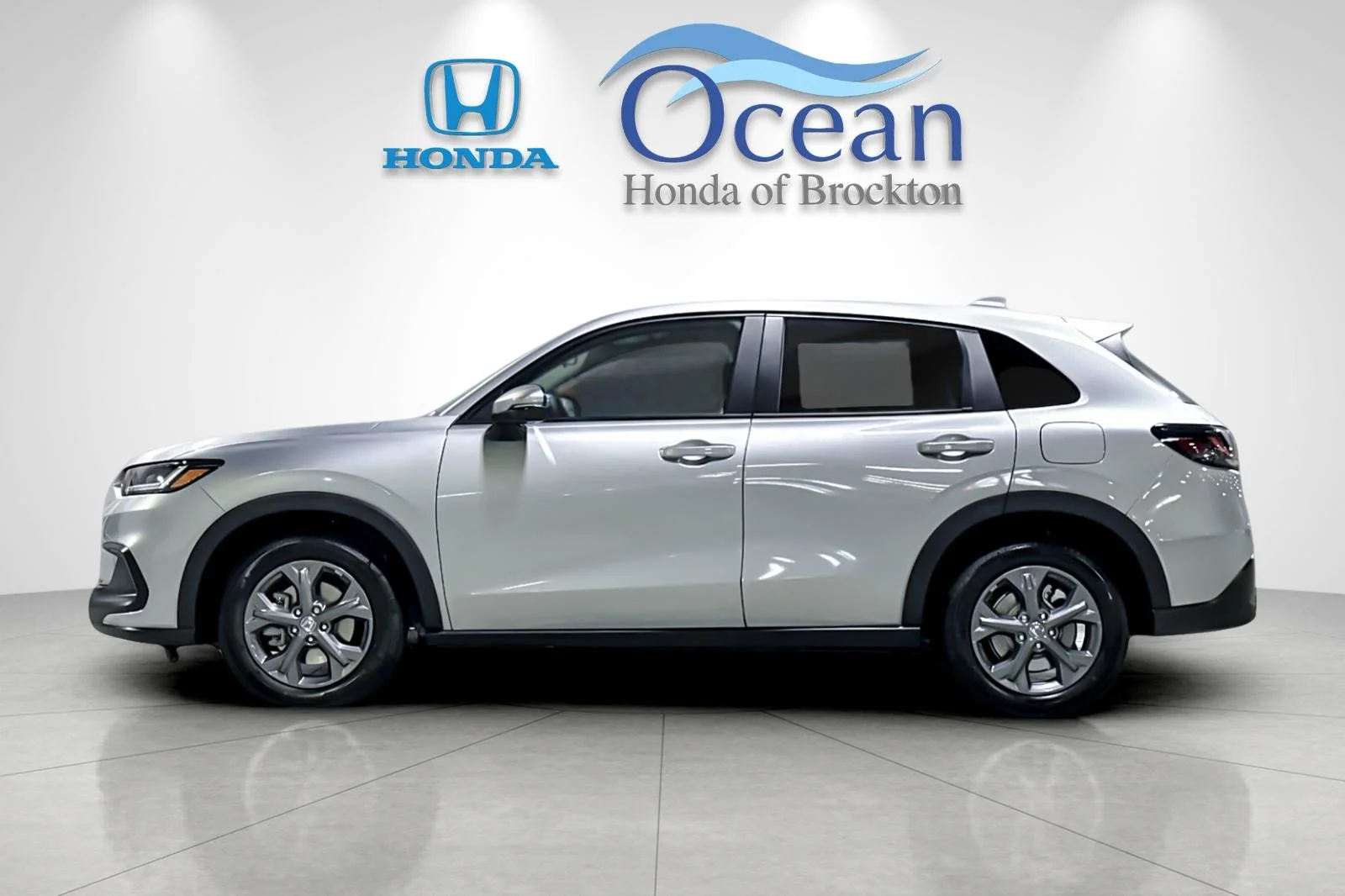 ニューヨーク　2027～2029 New 2027 Honda HR-V LX 4D Sport Utility in Brockton #6601396