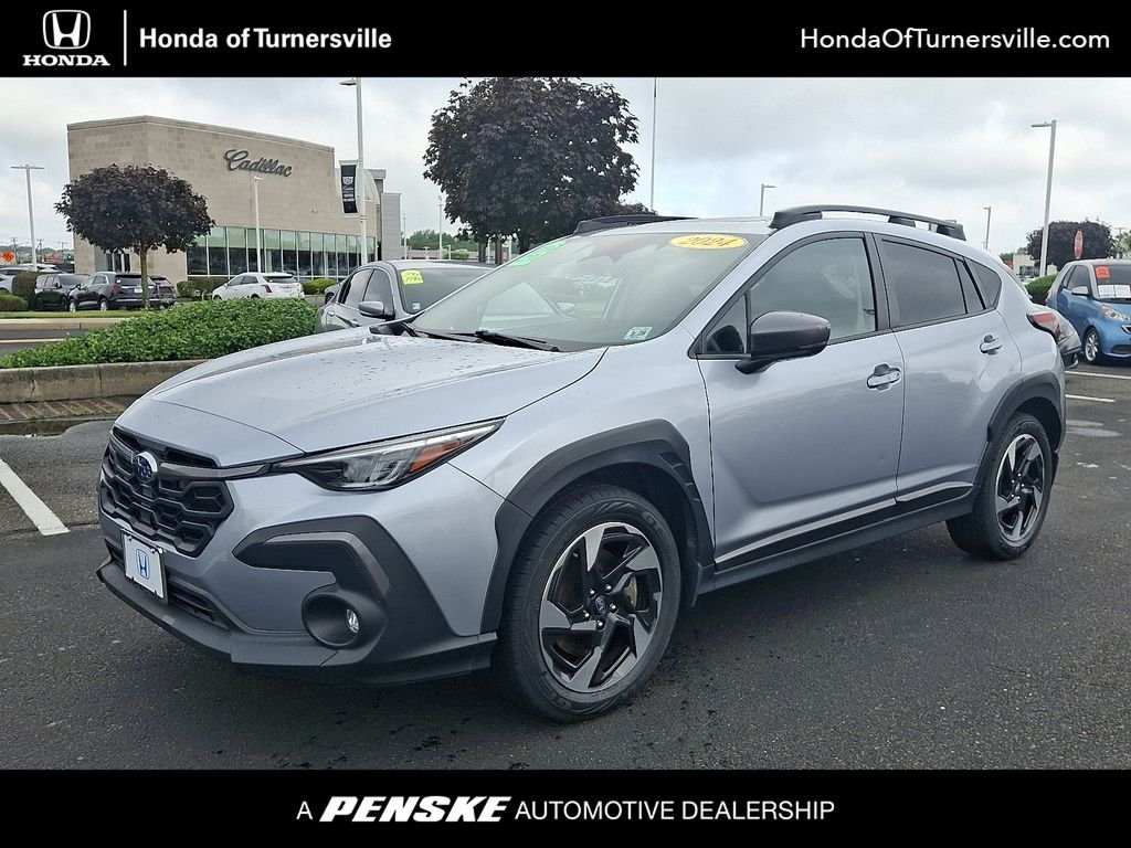 Used 2024 Ice Silver Metallic Subaru Limited image 1