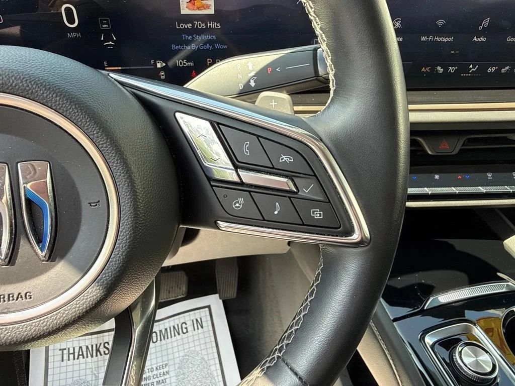 Used 2025 Moonstone Gray Metallic Buick Avenir image 29