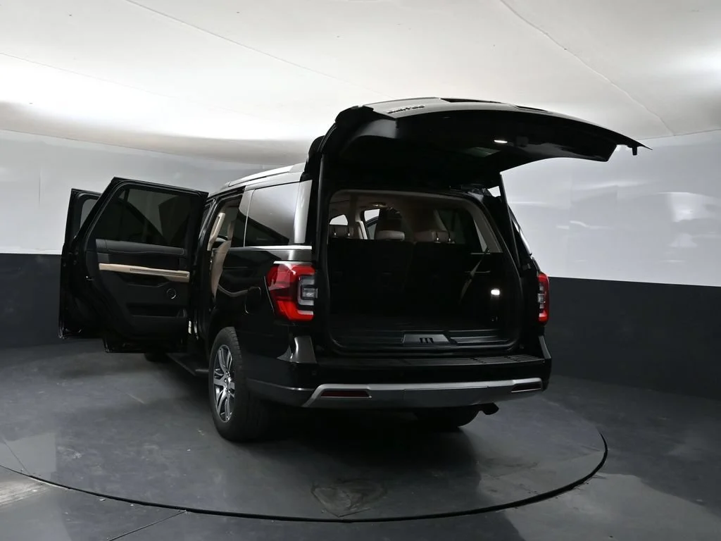 Used 2024 Black Metallic Ford Limited image 40