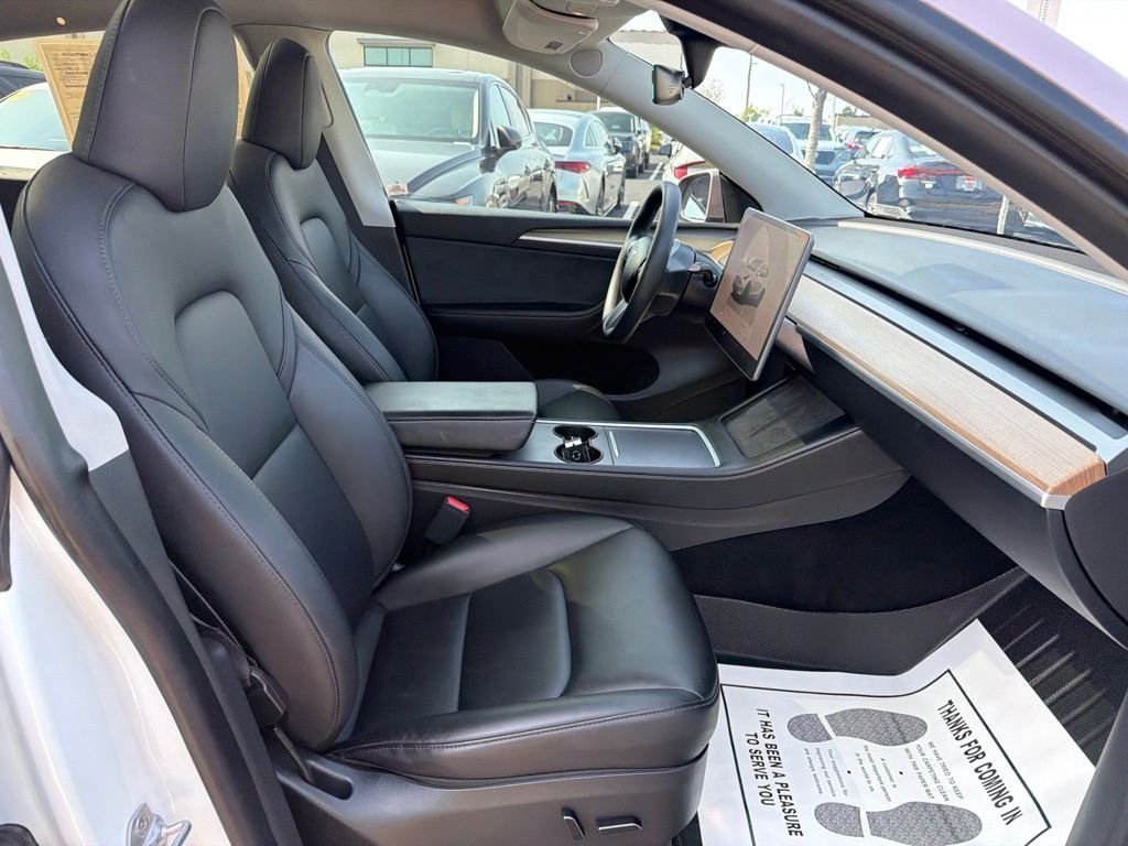 Used 2023 White Tesla Long Range image 19