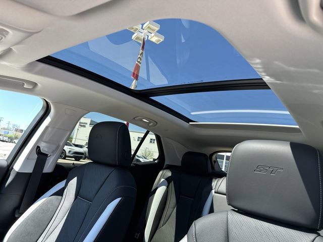 2026 Buick Envision Sport Touring - Photo 18