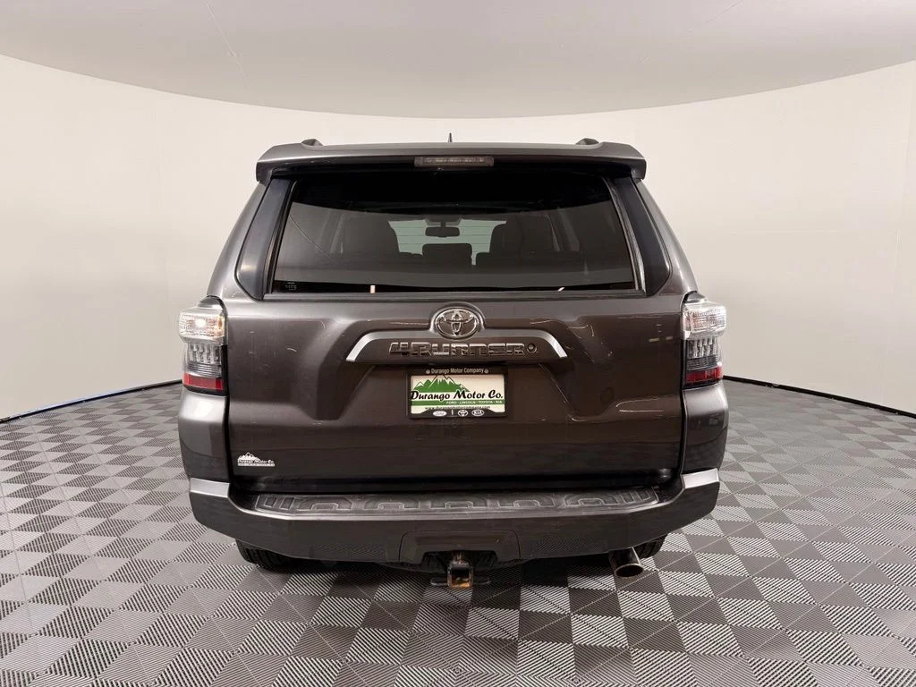 Used 2019 Gray Toyota SR5 Premium image 9
