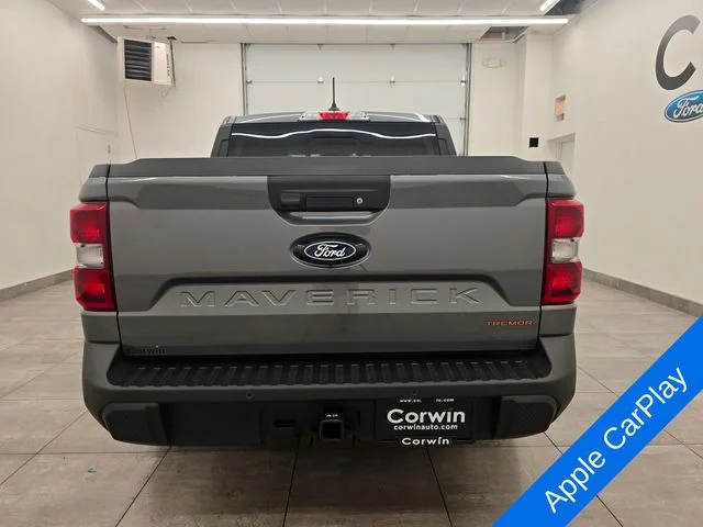 New 2026 Carbonized Gray Metallic Ford Tremor® image 4