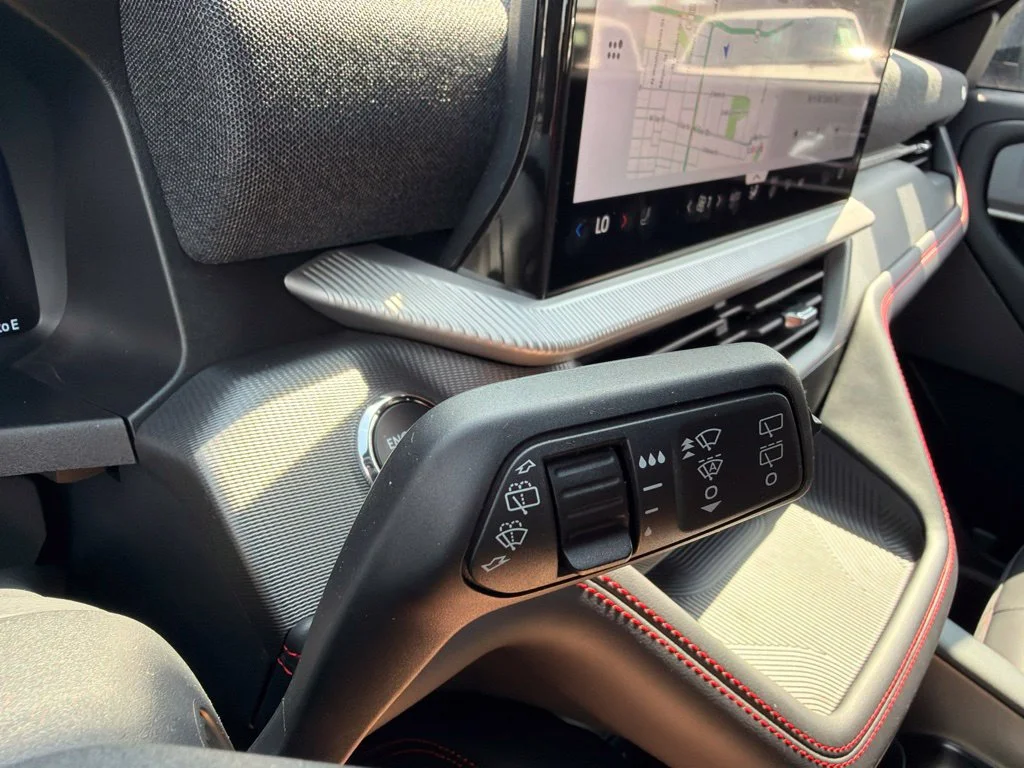 2026 Ford Explorer ST-Line - Photo 30