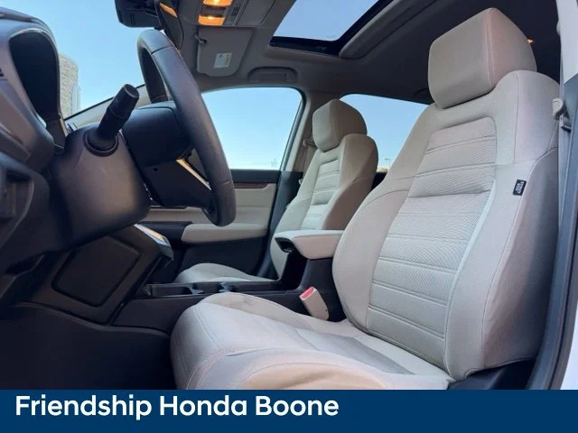Used 2021 White Honda EX image 18