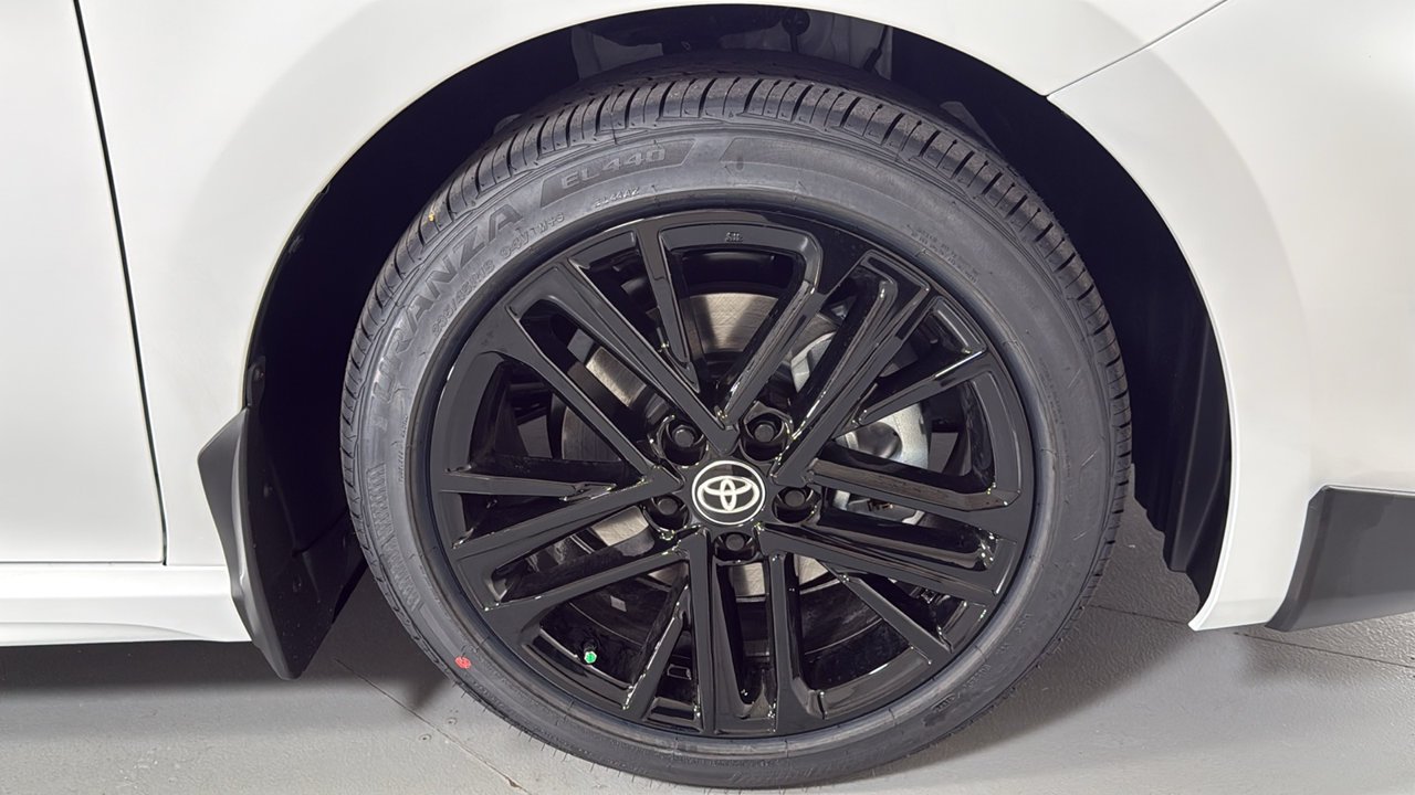 New 2026 Ice Cap Toyota  SE image 21