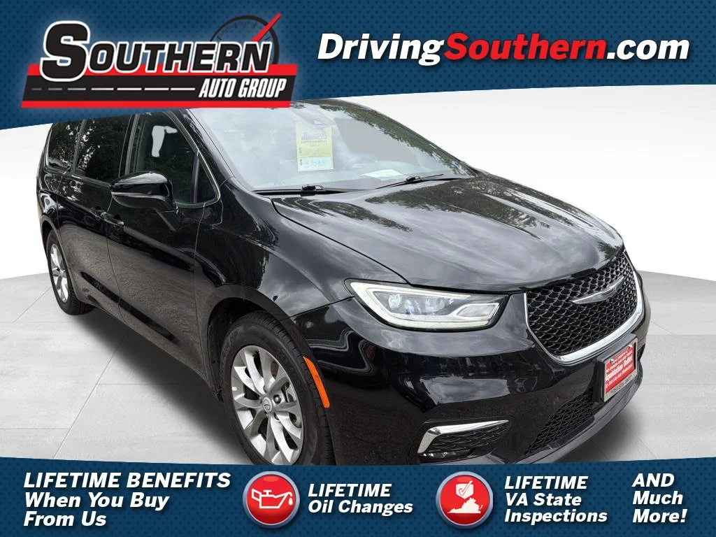 Used 2026 Black Chrysler Limited image 1