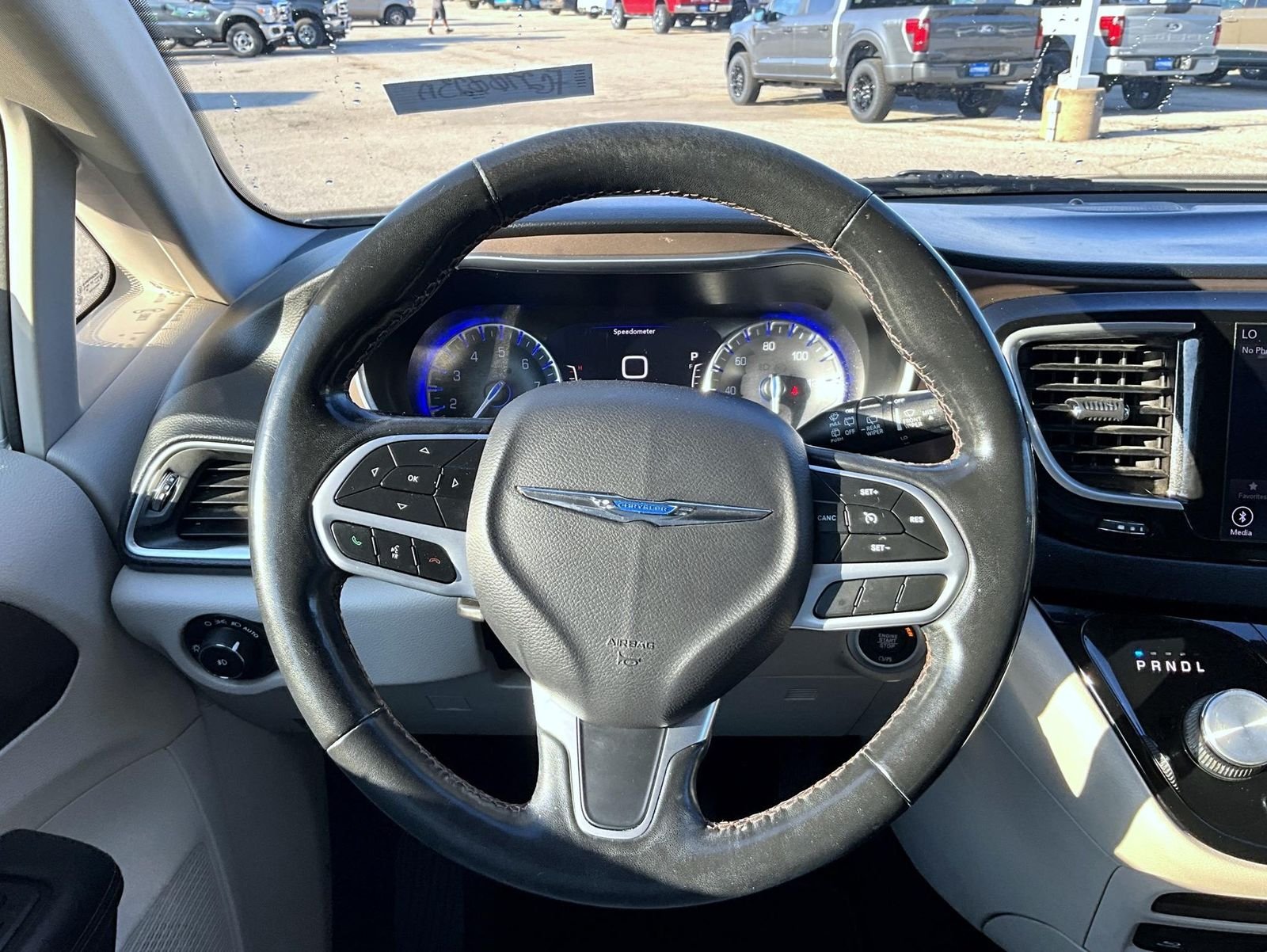 Used 2019 White Chrysler Touring L Plus image 12