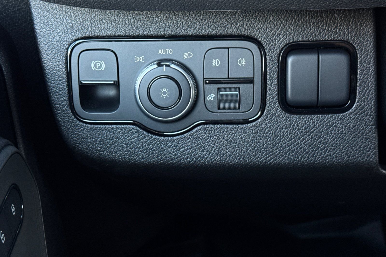 2026 Mercedes-Benz Sprinter Crew Van Base - Photo 25