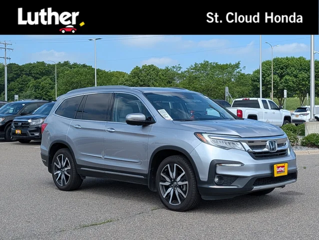 2022 Honda Pilot Touring 8-Passenger