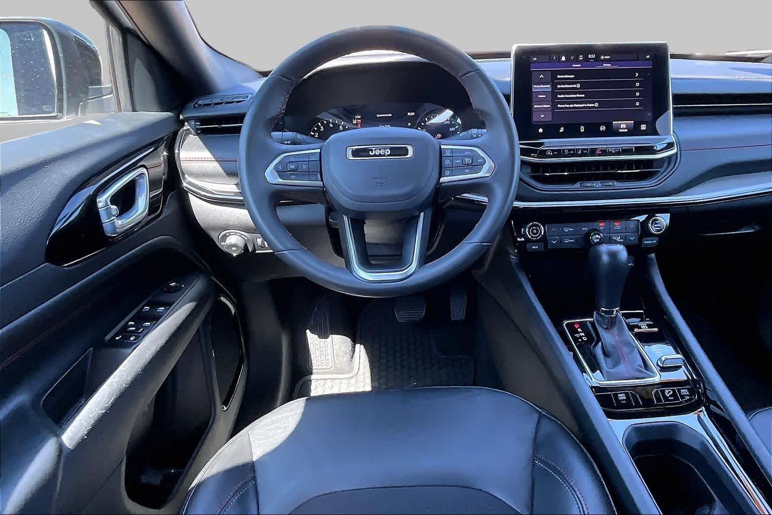 2025 Jeep Compass Trailhawk - Photo 6
