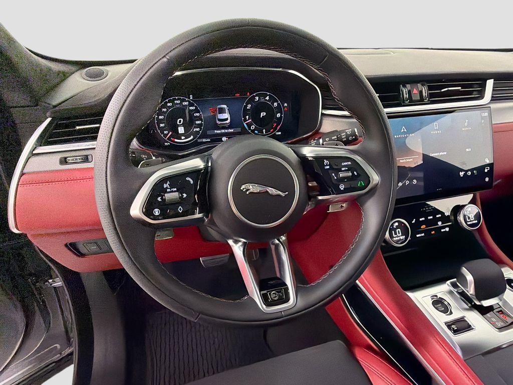 2026 Jaguar F-Pace SVR - Photo 11