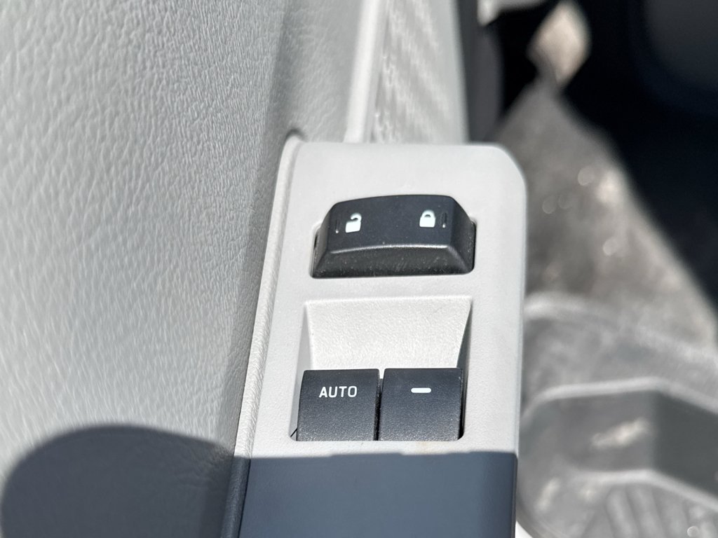 New 2026 Oxford White Ford Base image 23