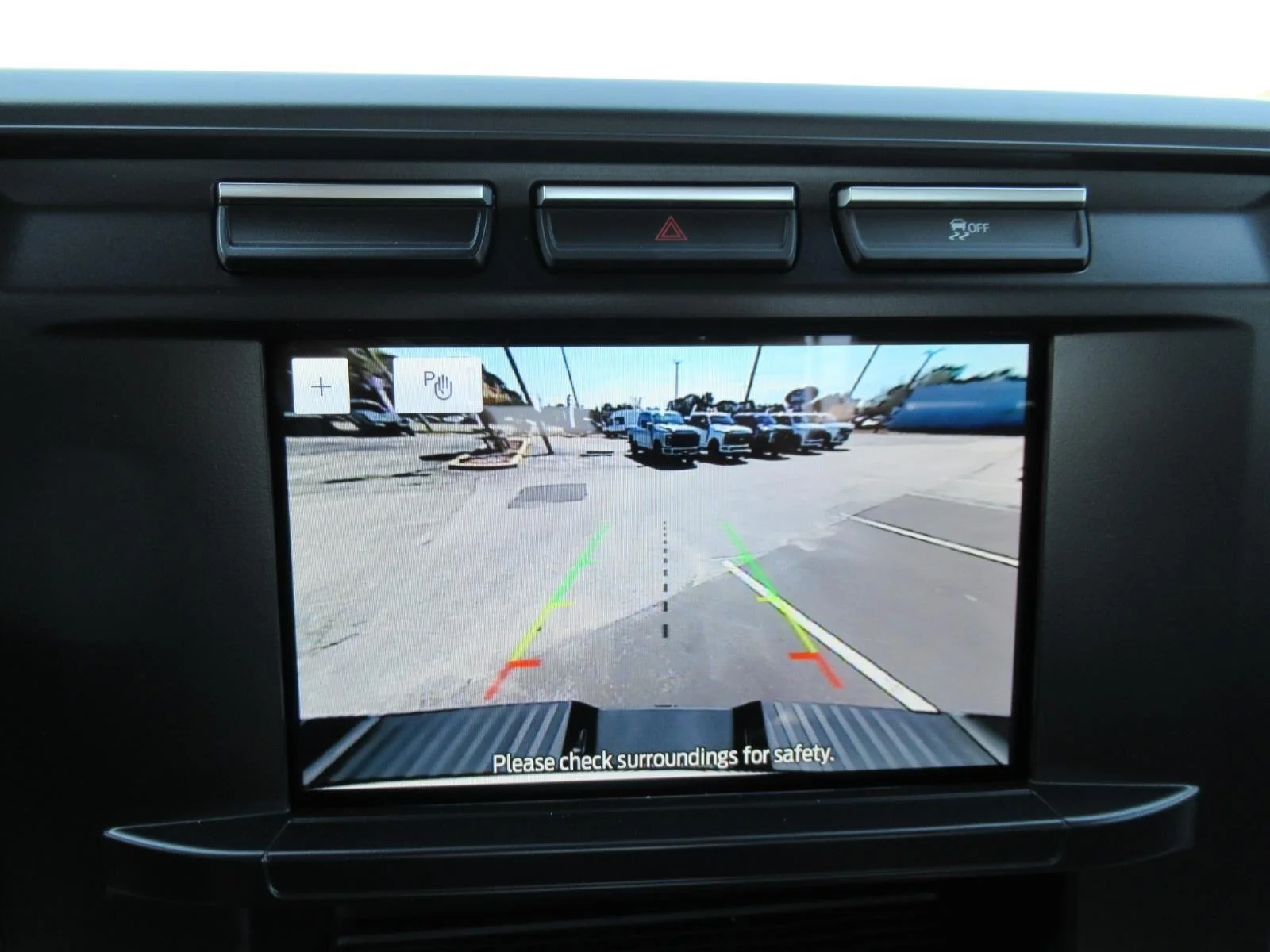 New 2024 Oxford White Ford F-250® XL image 27