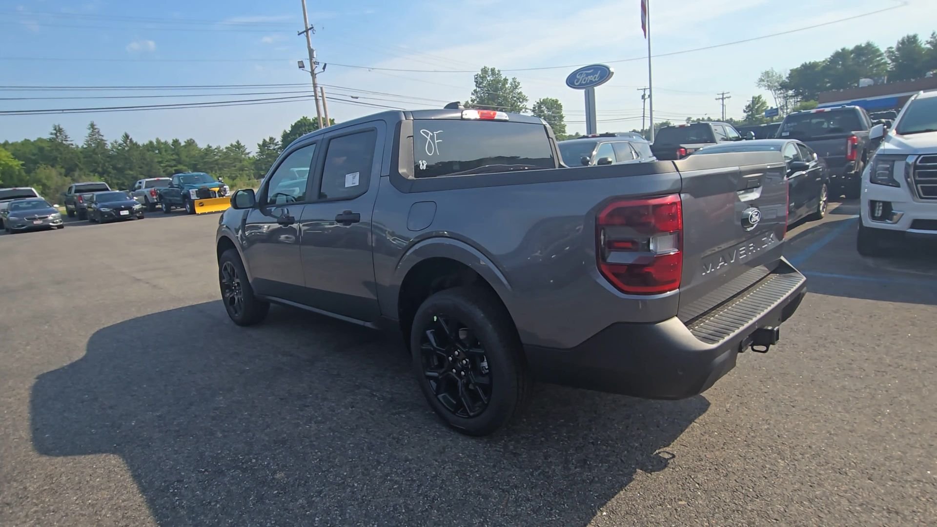 New 2026 Carbonized Gray Metallic Ford XLT image 18