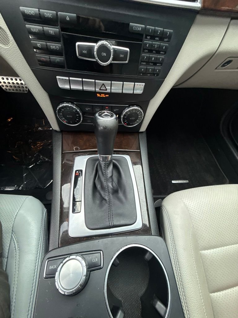 Used 2014 Gray Mercedes-Benz C 250 image 17