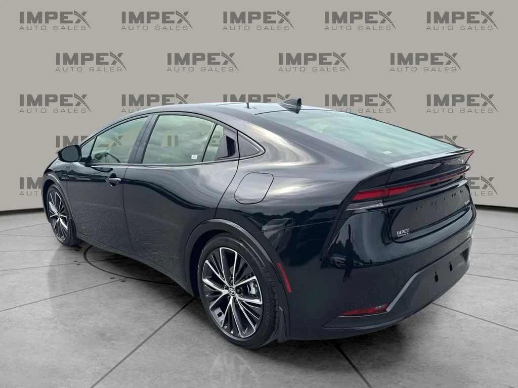 Used 2026 Blue Toyota XLE image 2