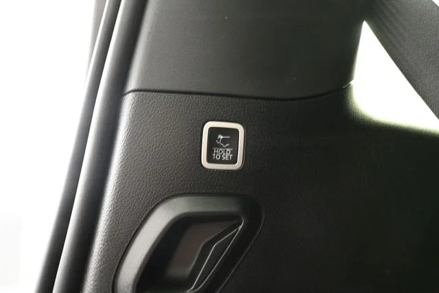 Certified Used 2022 White Jeep Series I image 36