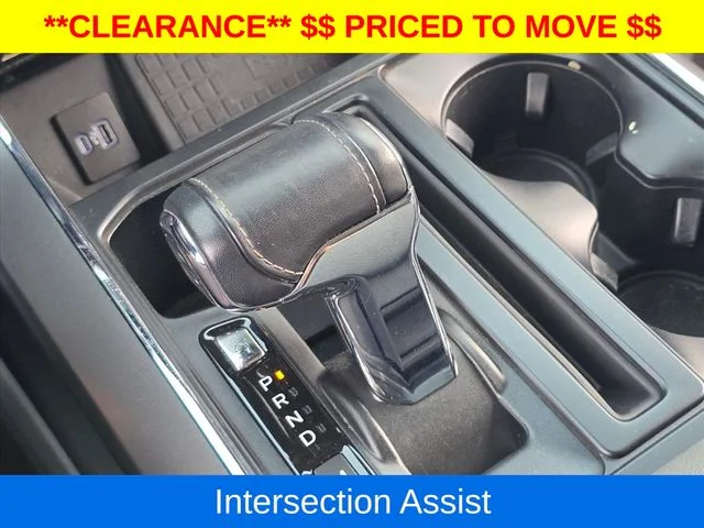 Used 2022 Black Ford Lariat image 29