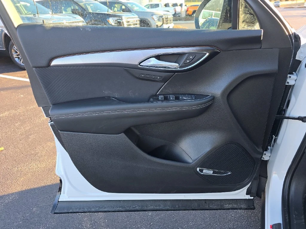 New 2026 Summit White Buick Sport Touring image 13