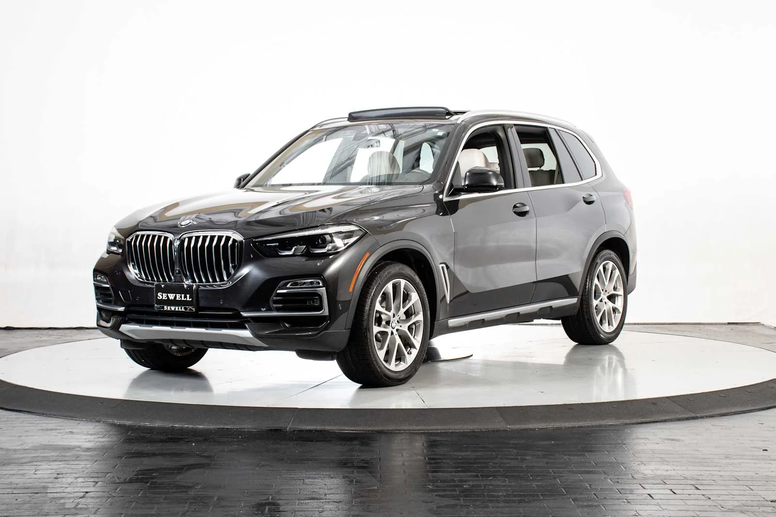 2021 BMW X5 xDrive40i's photo