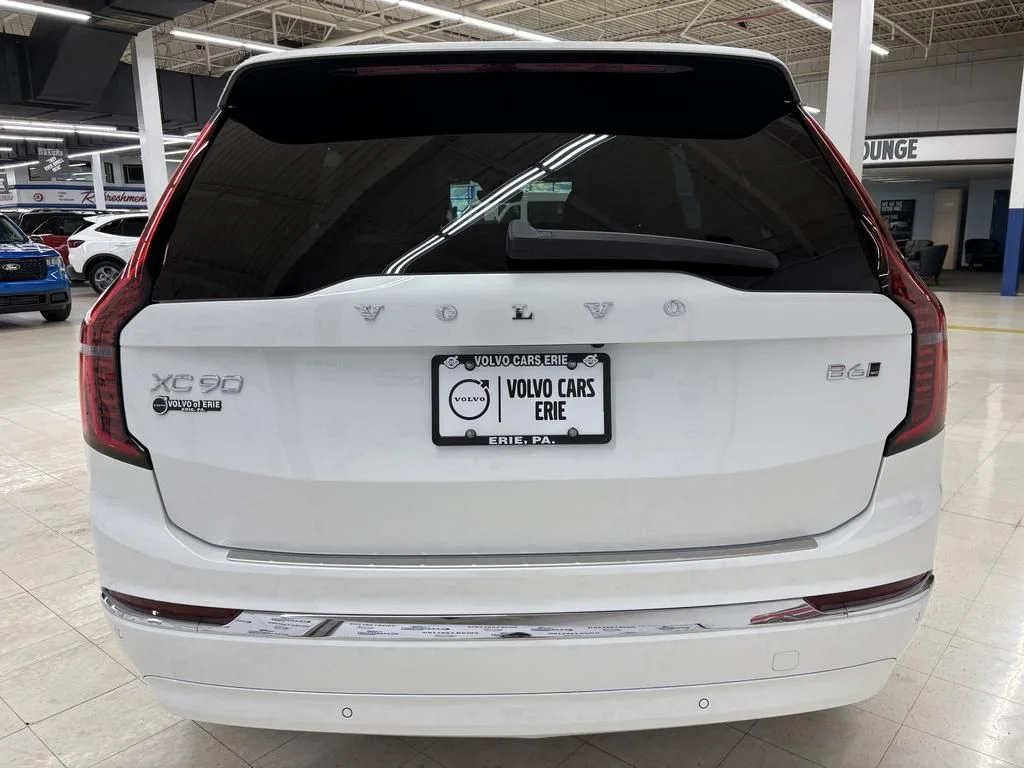 2026 Volvo XC90 Plus - Photo 7