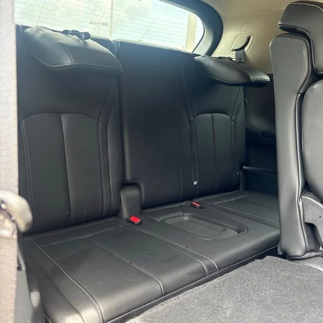 Used 2022 Red INFINITI LUXE image 24