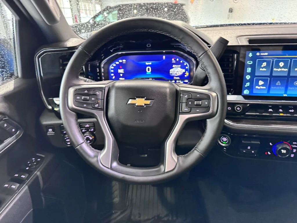 2025 Chevrolet Silverado 1500 LT - Photo 14